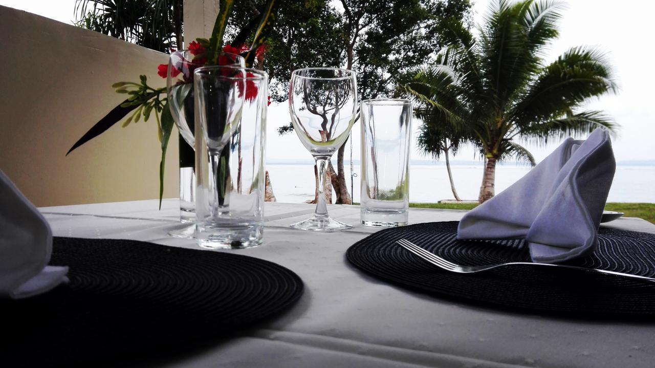 Blue Bay Resort ポートビラ エクステリア 写真