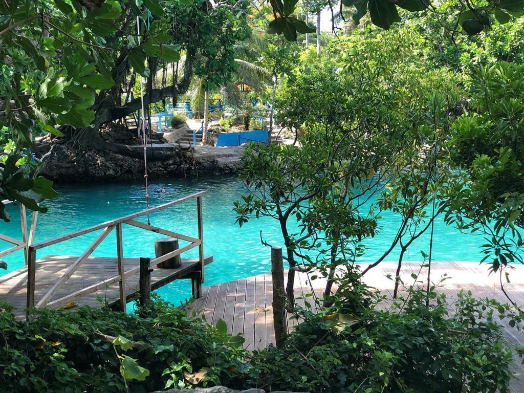 Blue Bay Resort ポートビラ エクステリア 写真